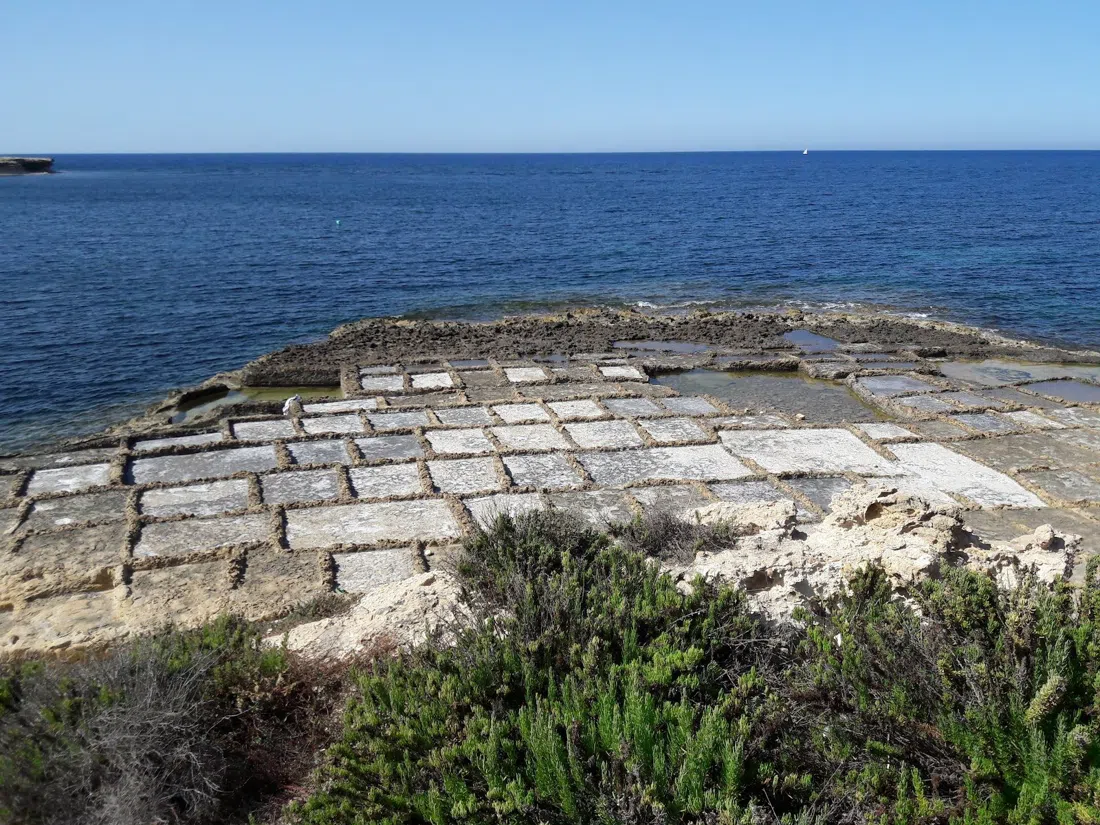 Marsalforn e a Baía de Qbajjar, St Julian's